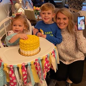 Meet your Posher, Ashley